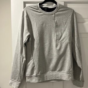 Men’s crew neck sweatshirt